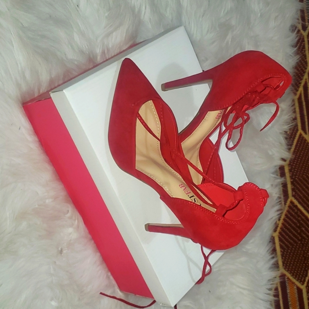 5 Hinch heel 👠